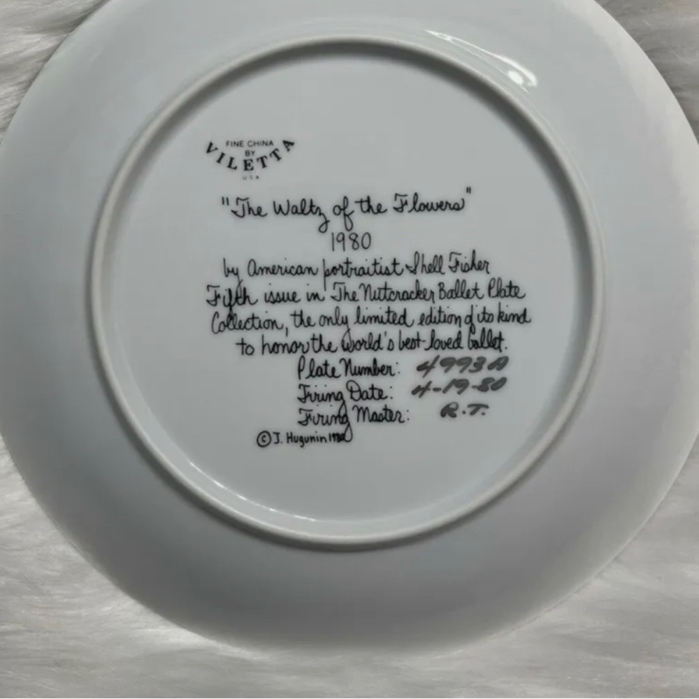 Plate V of the Nutcracker Ballet Collection—The Waltz of the Flowers 1980 - Picture 3 of 3